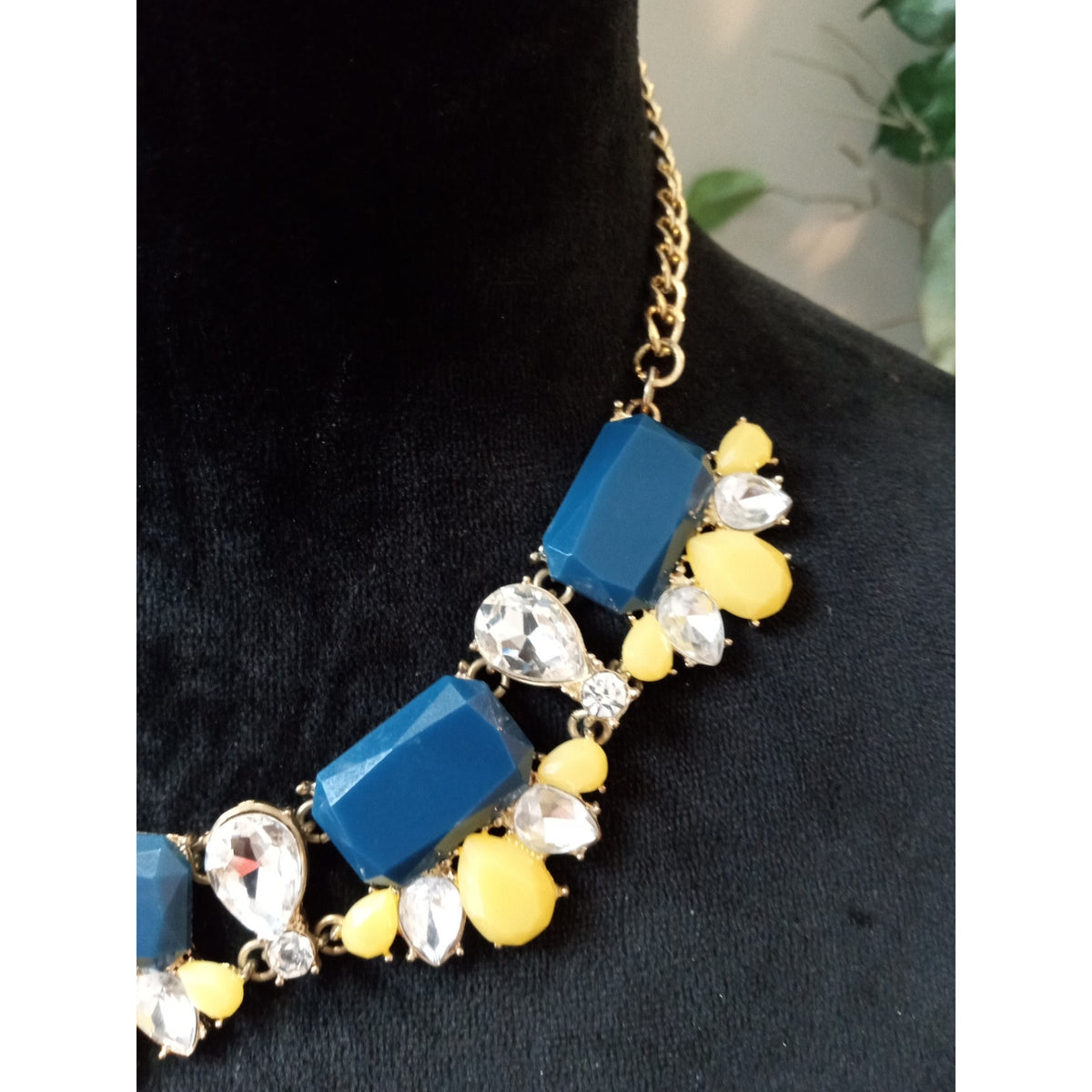 Blue Yellow Crystal Statement Necklace Gold Tone Rhinestone Bib Collar Necklace