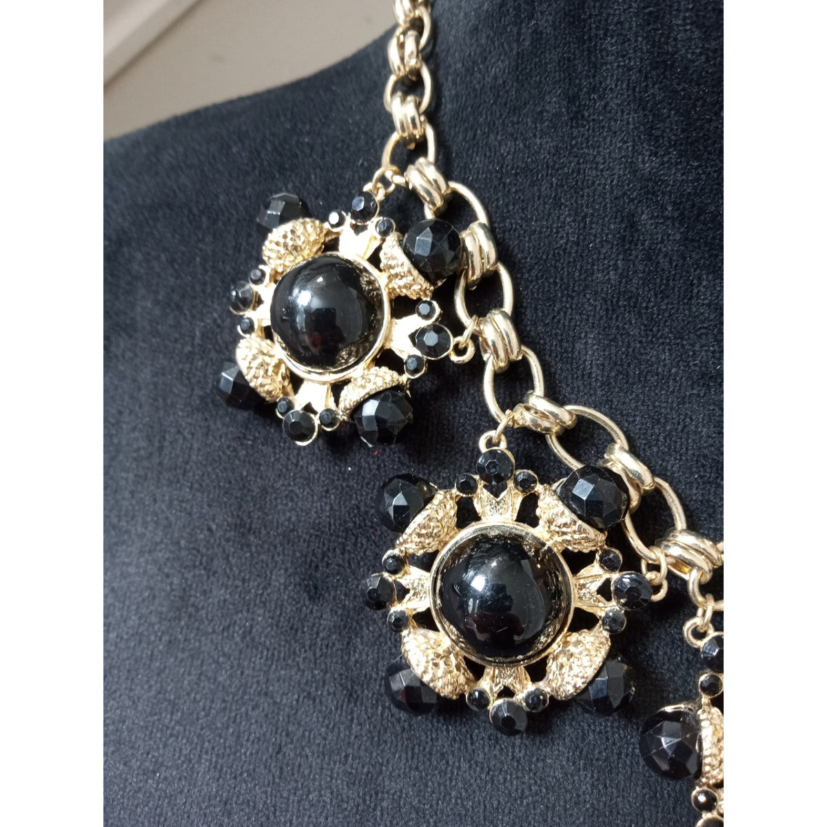 Vintage Gold Tone Floral Statement Bib Necklace Chunky Glam Wedding