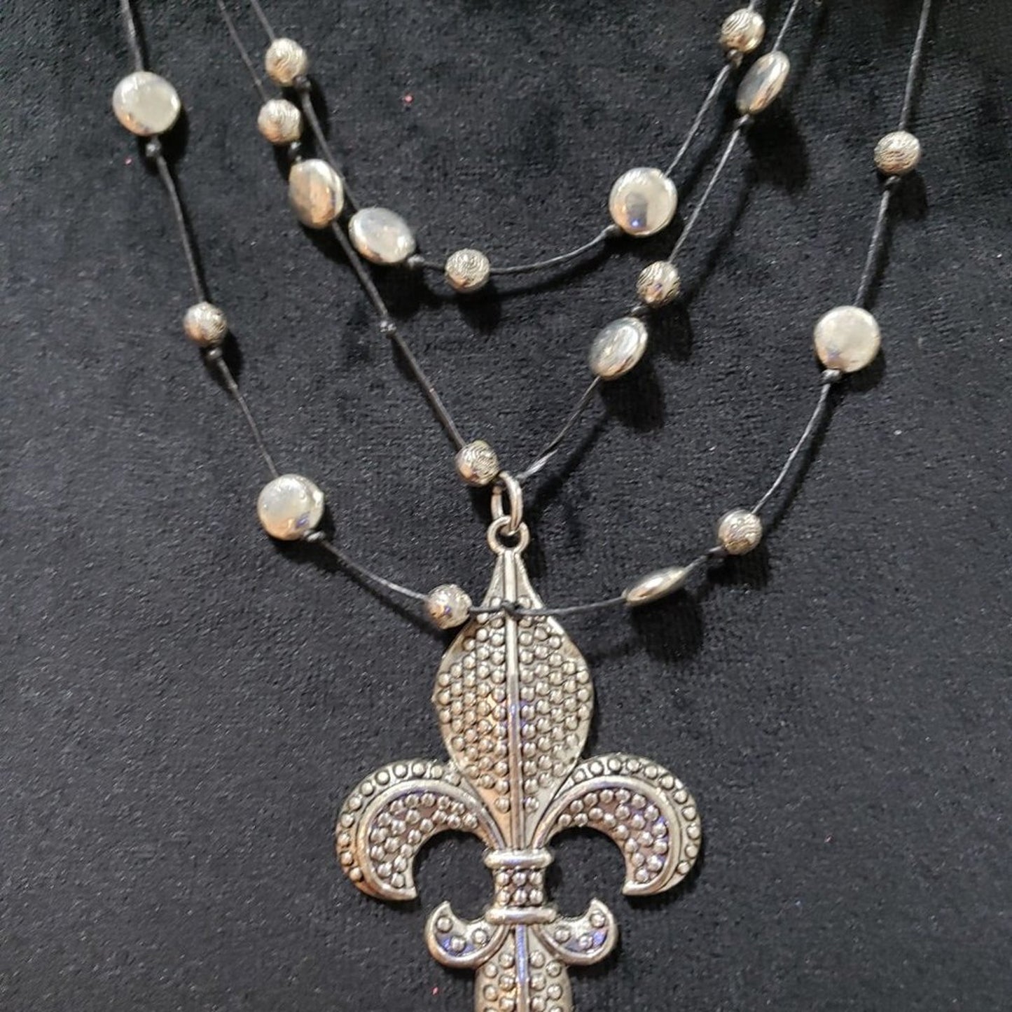 Womens Fashion Fleur-De-Lis Pendant Silver 3 Strand Necklace with Button Clasp