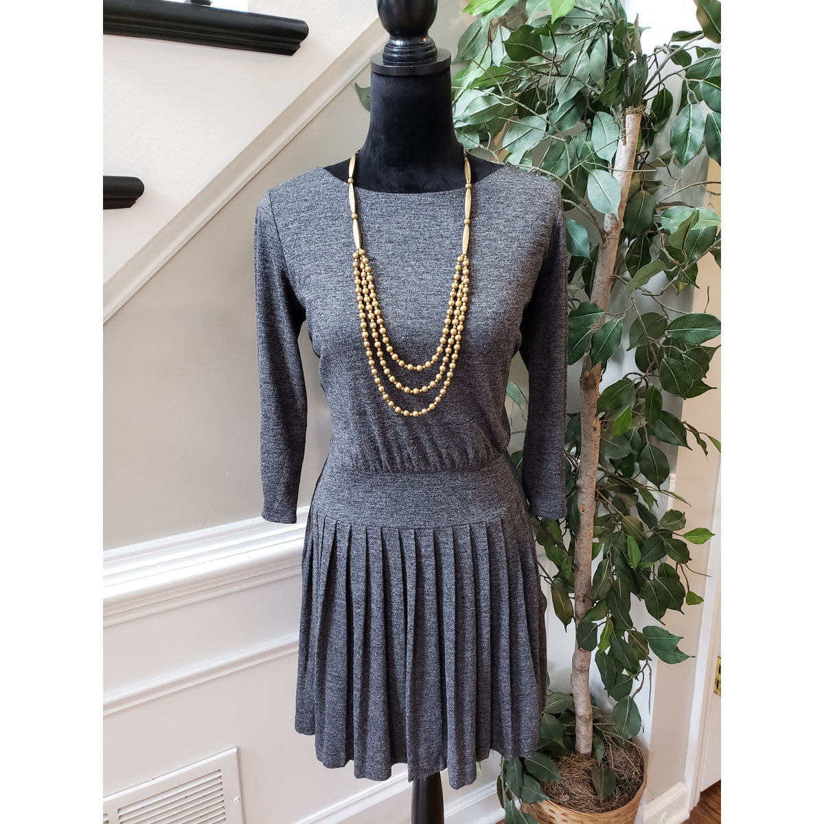 LOFT A Line Dress Women's 2 Gray Polyester Drop Waist Pleated Boat Neck Back Zip