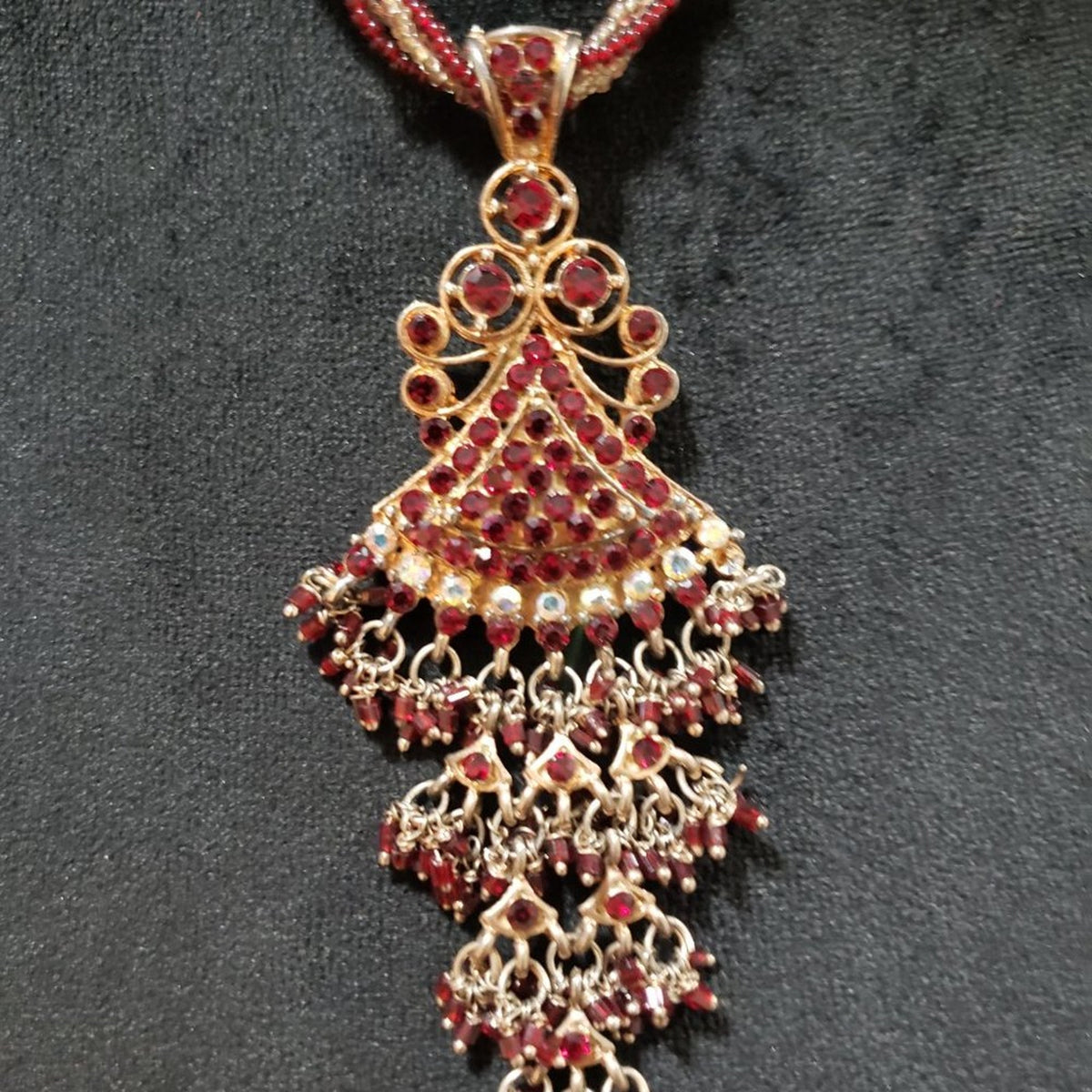Womens Fashion Faceted Rhinestones Beaded Big Pendant Necklace with Hook & Eye