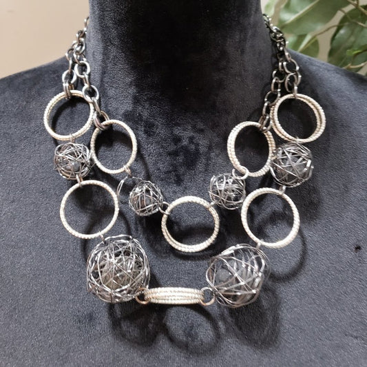 Women Fashion Silver Plastic Balls Wire Circles Collar Necklace w/ Lobster Clasp