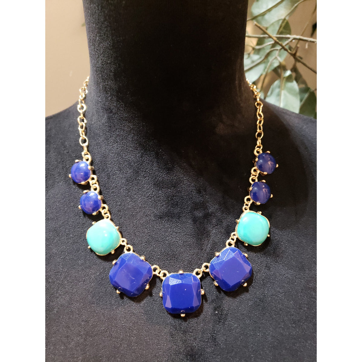 Womens Gold Tone Faceted Aqua Blue and Purple Squared Away Collar Necklace