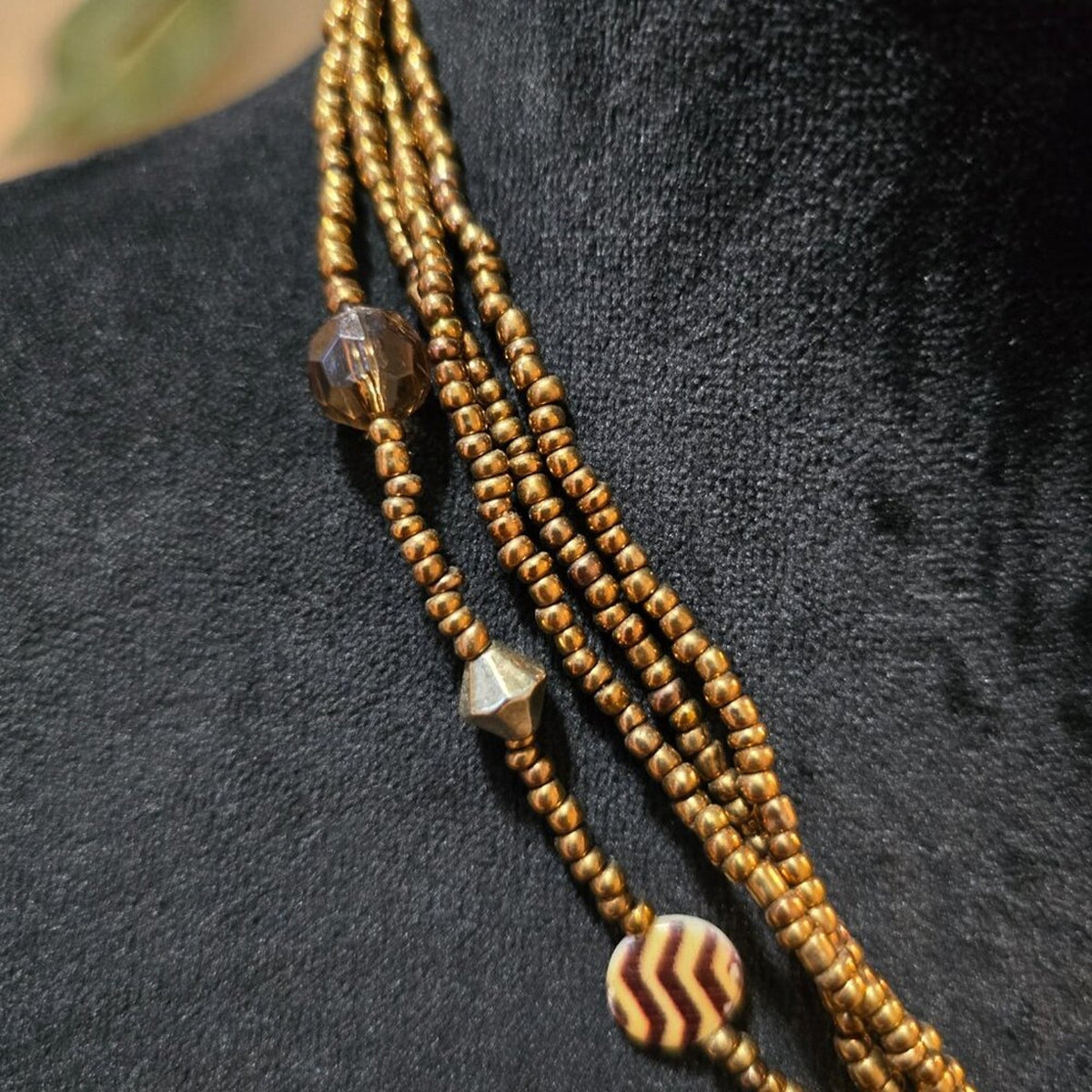 Womens Fashion Brown Seed Beads Dem Bones Pendant Necklace with Earrings