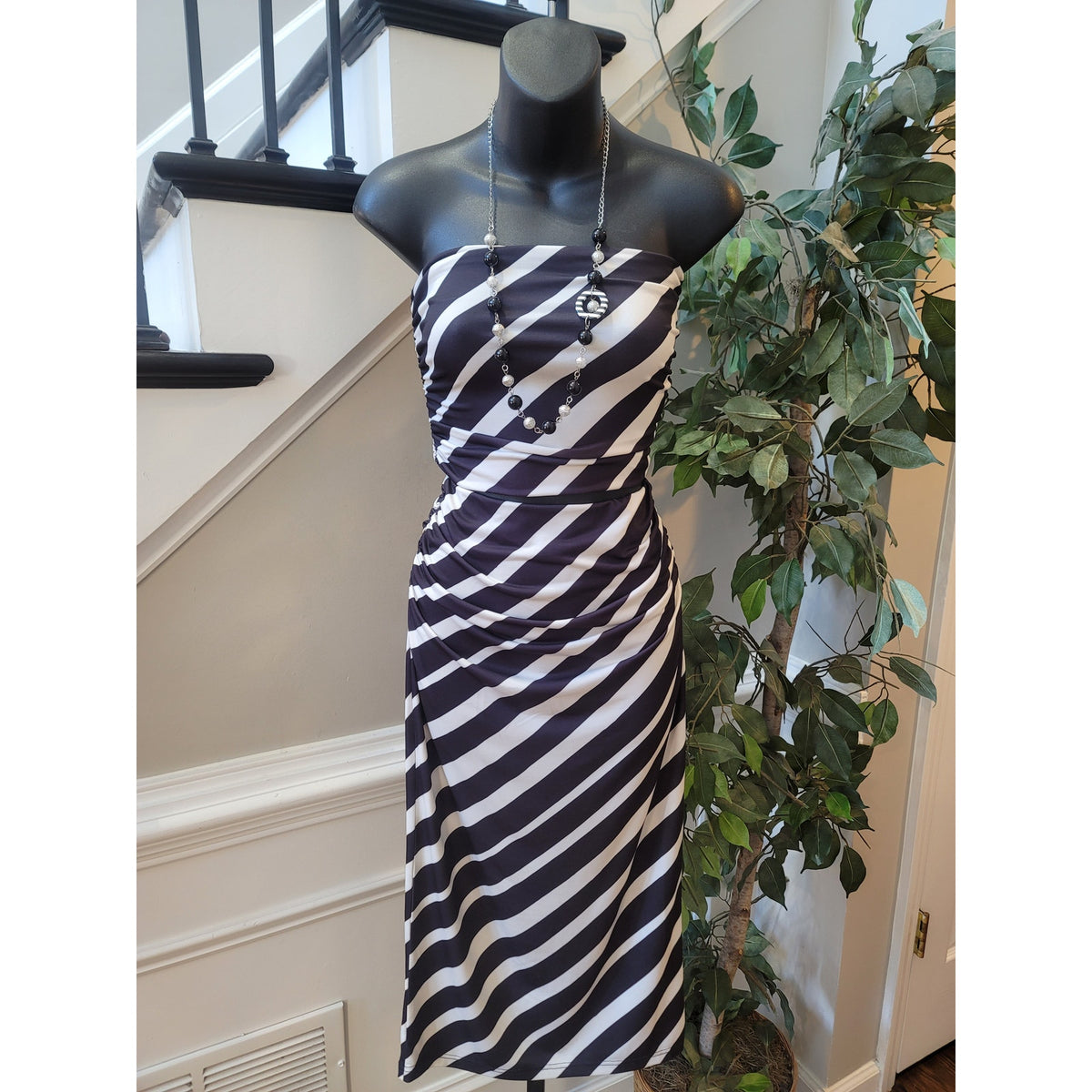 HM 2 Pc Set Women Small Black/White Striped Bodycon Tube Top Ruched Pencil Skirt