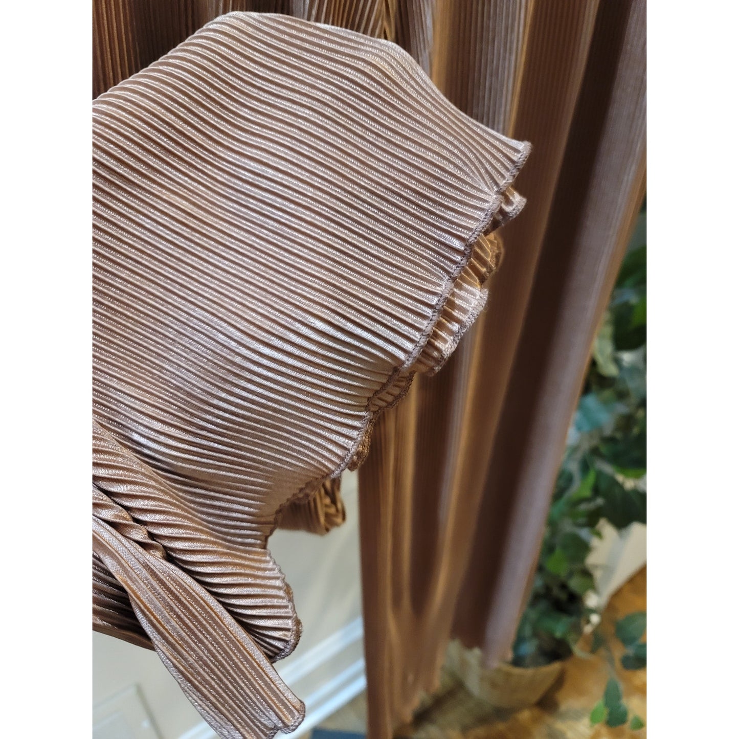 Polyester Pants Women's Size XL Pleated Light Brown Stretch Elastic Waist Luxury