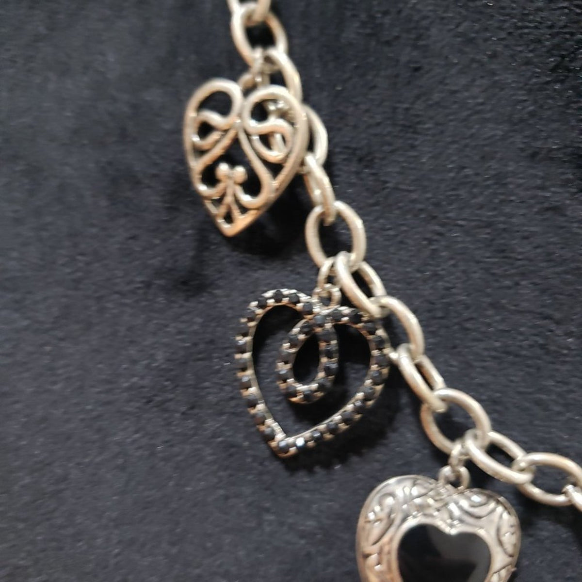Bijoux Terner Womens Fashion Heart Silver Tone Beaded Pendant Necklace w/ Lobste