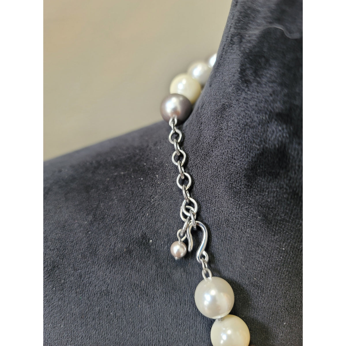 Women's Elegant White And Gray Faux Pearl Necklace With Adjustable Hook Clasp