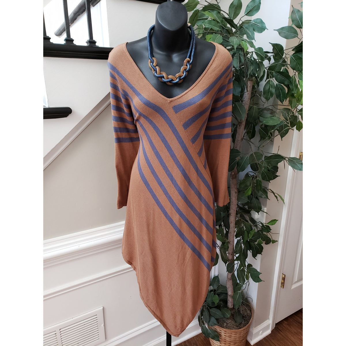 NY Collection Jersey Dress Women's XL Brown Striped Long Sleeve Handkerchief Hem