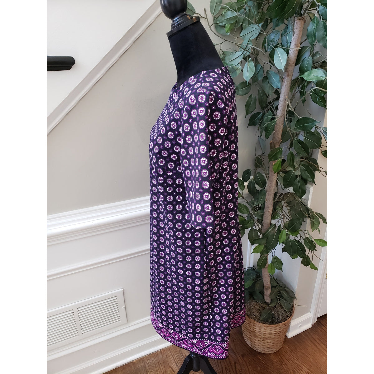 Banana Republic Shift Dress Women Size 10 Purple Medallion Print Career Cocktail
