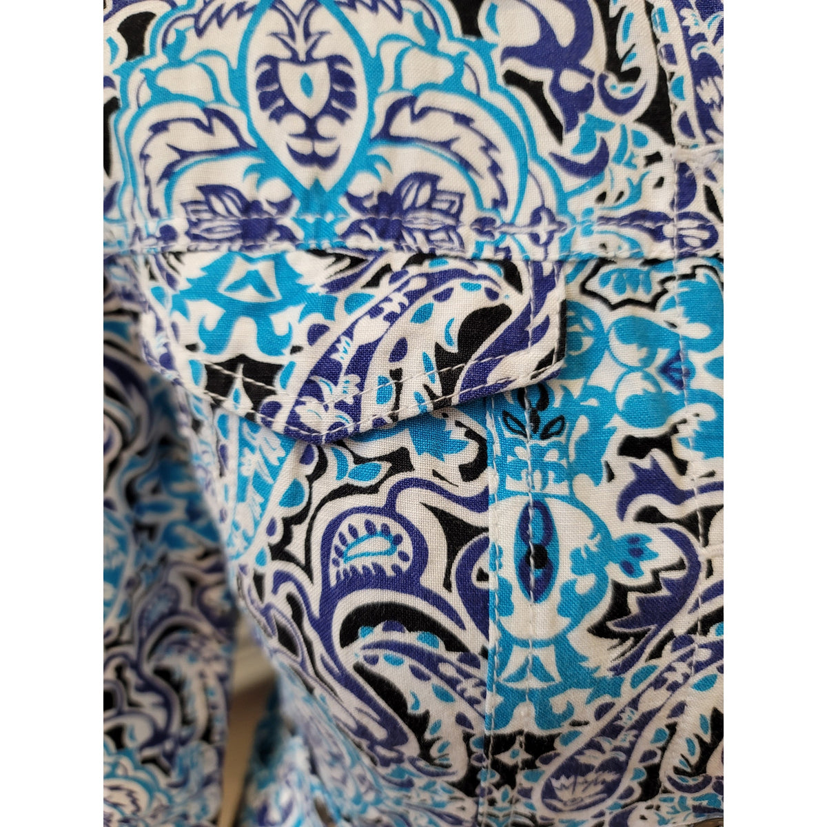 Ruby Rd. Cropped Jacket Womens SZ 10P Blue/White Paisley Button Front 3/4 Sleeve