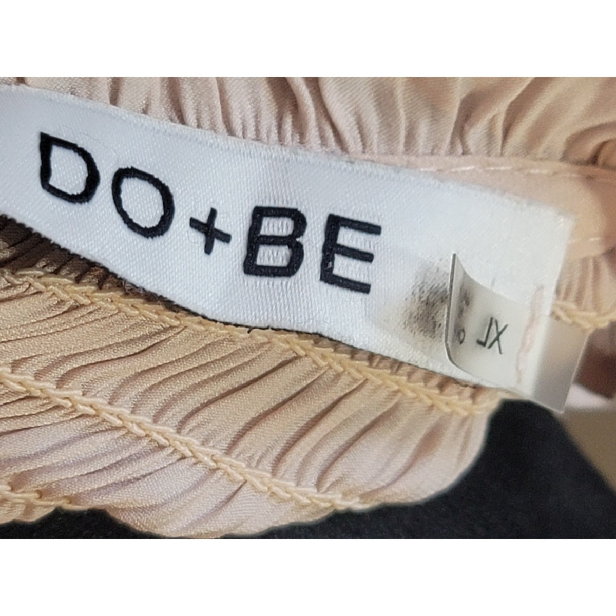 Do + Be Blouse XL Blush Pink Smocked Bodice Ruffle Neck Puff Sleeve Pullover