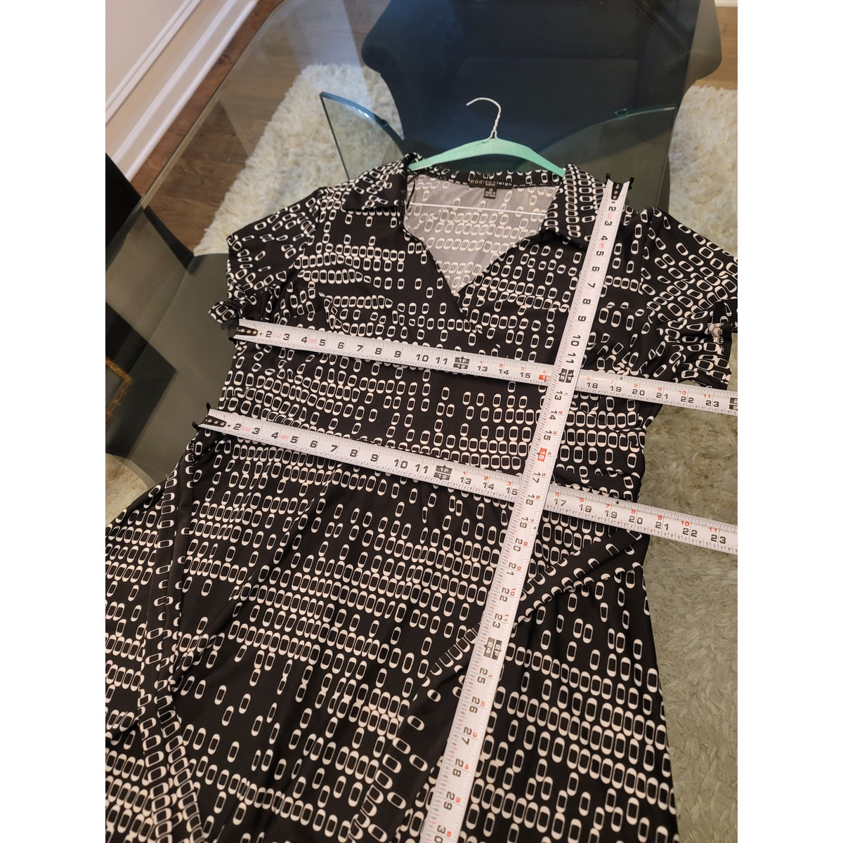 Madison Leigh Maxi Dress Women's Size 2X Black Polyester V Neck Collared