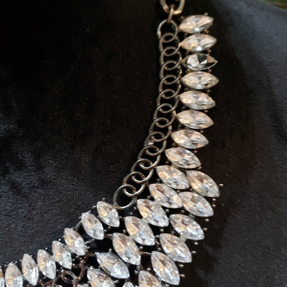 Womens Fashion Clear White Crystal Stone Link Chain Necklace with Lobster Clasp