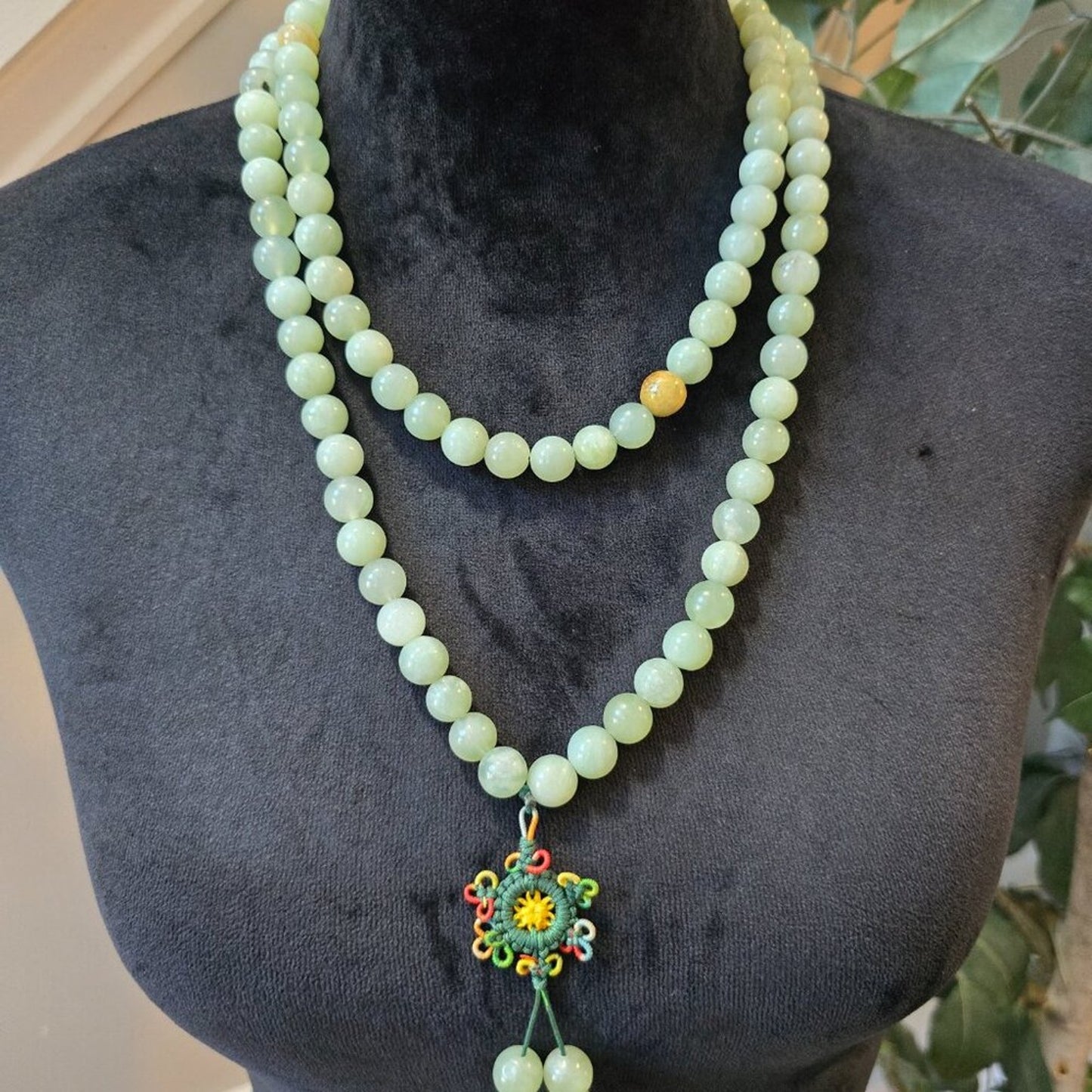 Womens Fashion Green Okenite Round Bead Mala Necklace Mantra Chant