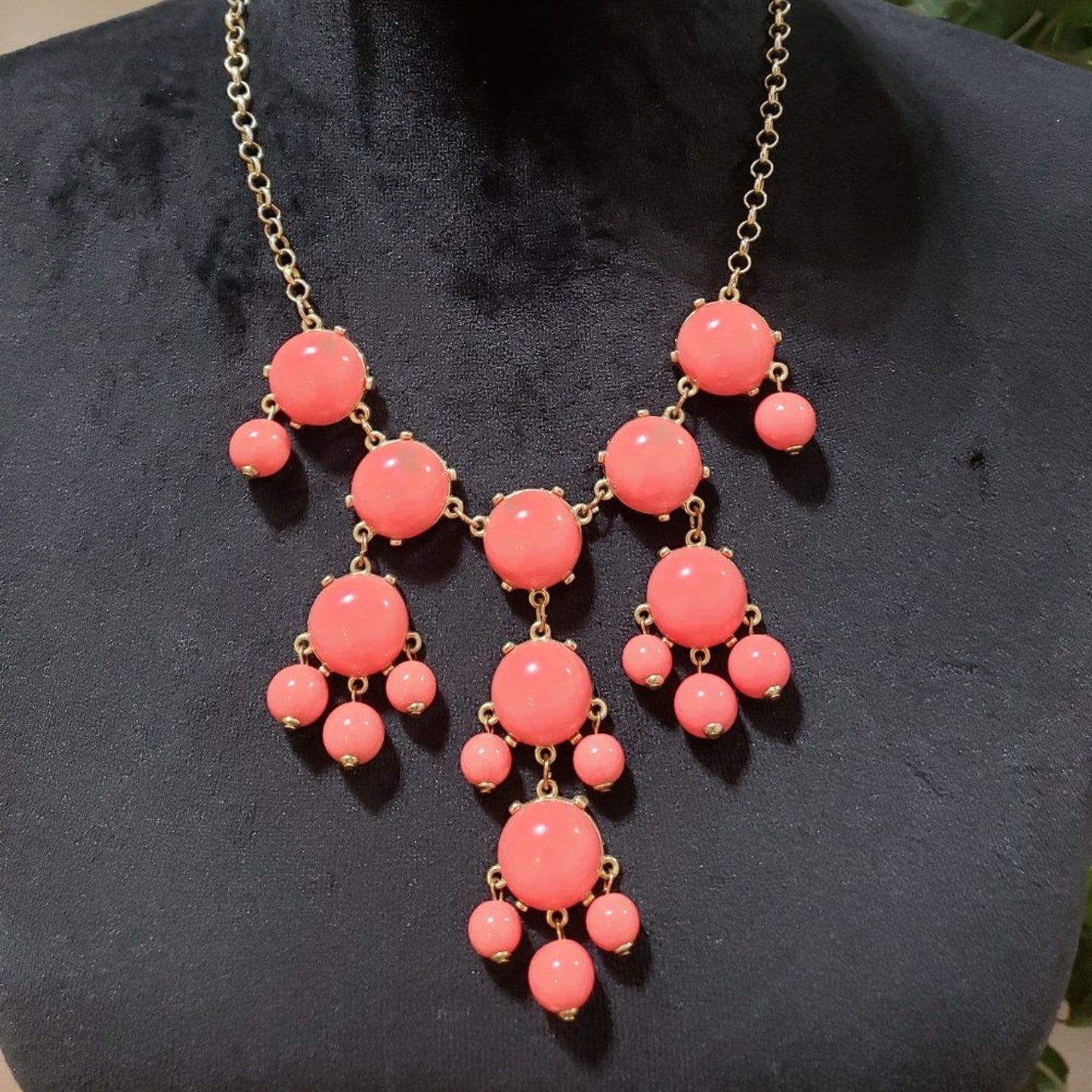 Womens Fashion Pink Rhinestones Bubble Beaded Gold Tone Statement Bib Necklace