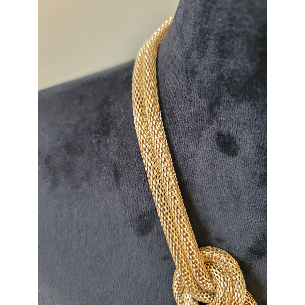 Women's Gold Mesh Knot Statement Necklace With Lobster Clasp Elegant Jewelry