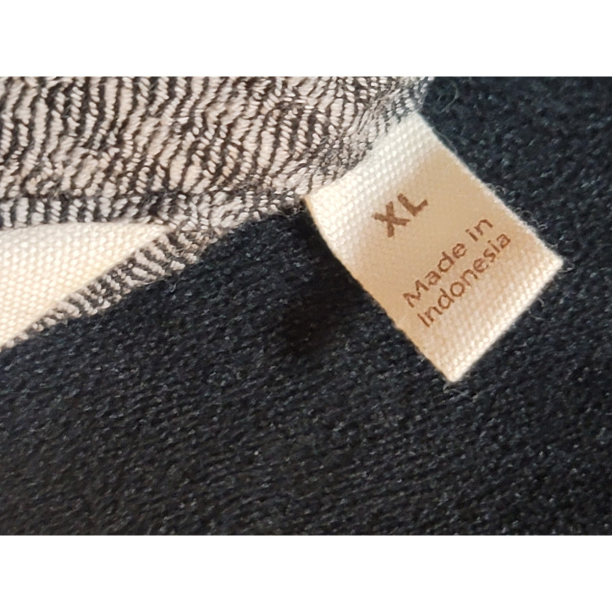 Soft Surroundings Pullover Sweater Womens SZ XL Black/Gray Cowl Neck Zip Pocket