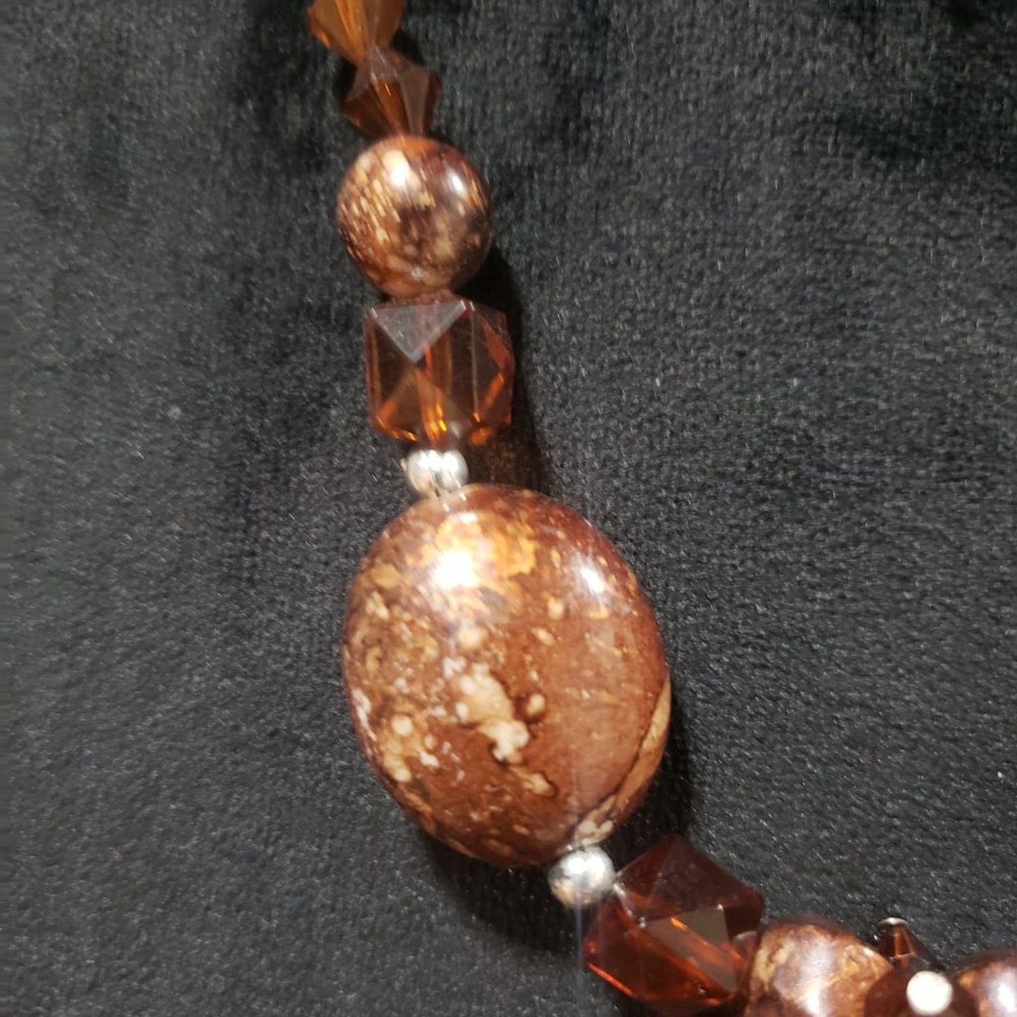Women Fashion Brown Glass Stones Beaded Pendant Collar Necklace w/ Lobster Clasp