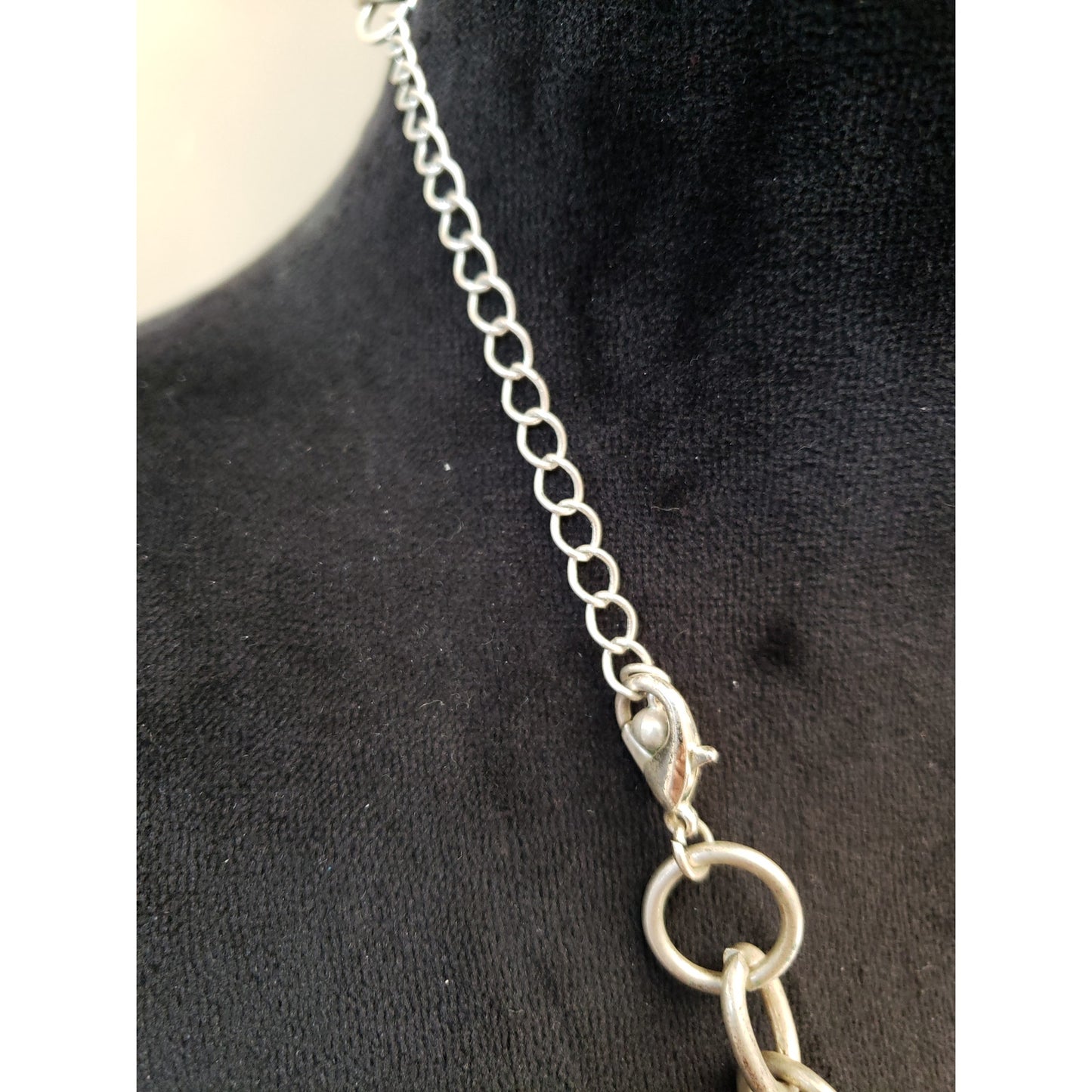 Women Silver Tone Large Circle Link Statement Necklace Chunky Fashion Jewelry