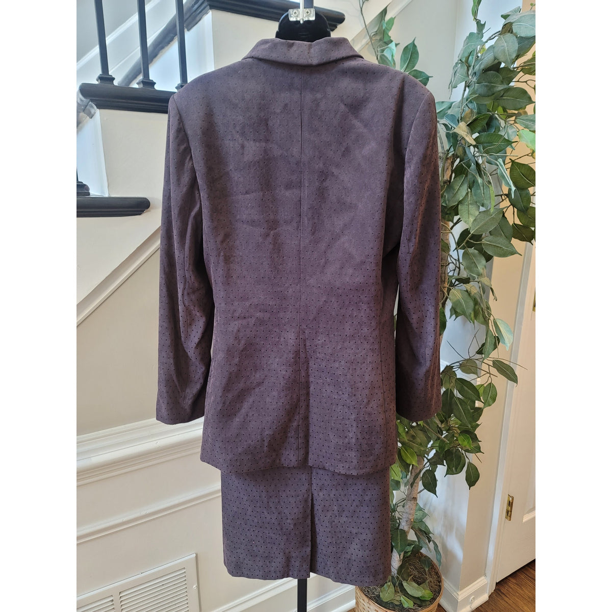 Le Suit Skirt Set Women's SZ 10 Brown Pin-Dot Fully Lined Back Slit long Sleeve