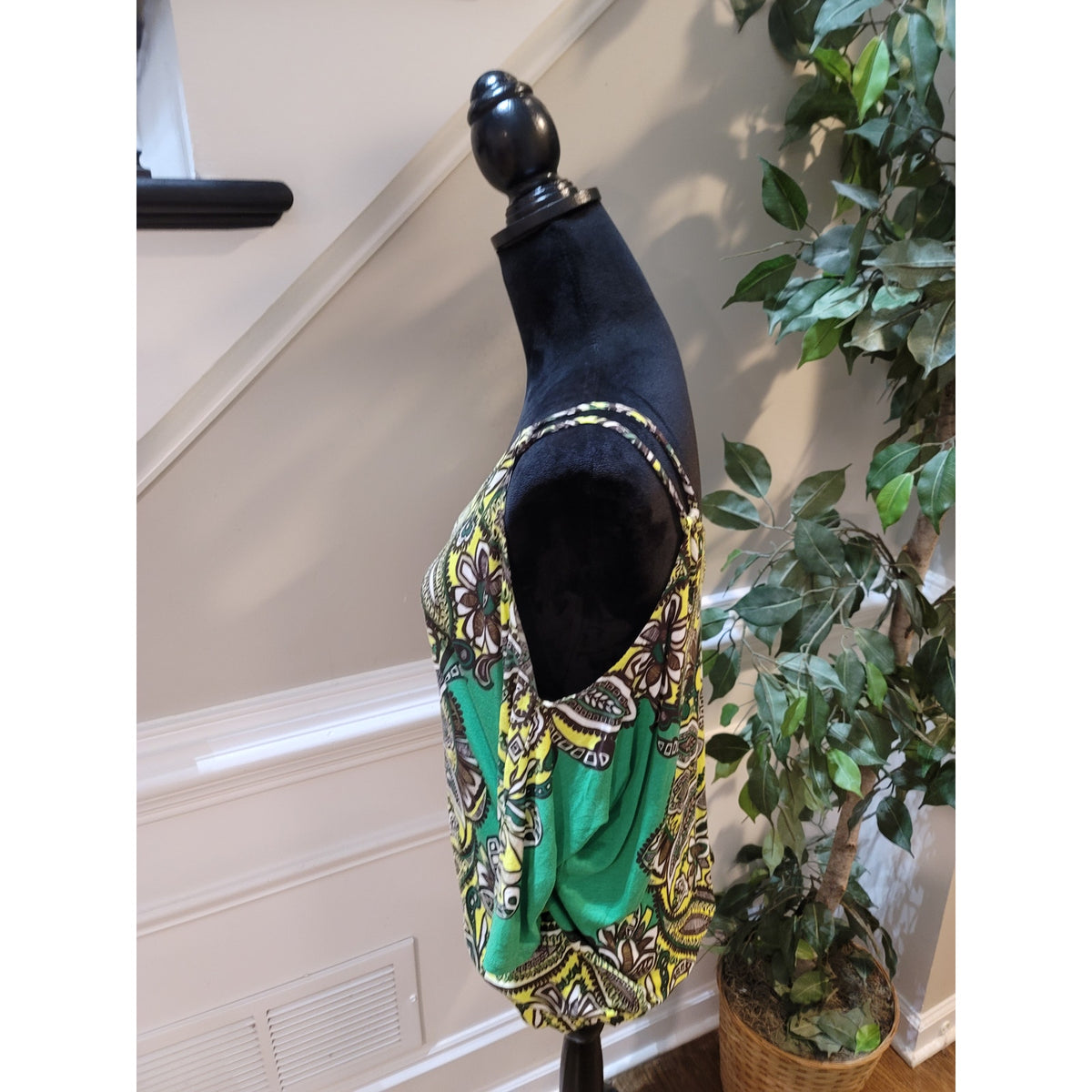INC Blouse Top Women Small Green/Yellow Paisley Cold Shoulder 3/4 Batwing Sleeve