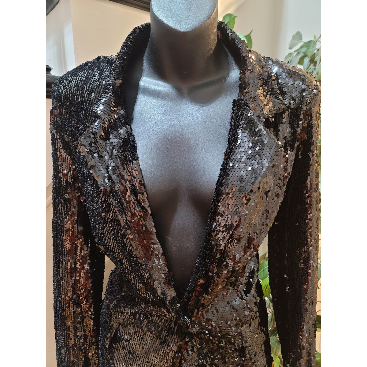 Celebrity Fashion Sequin Suit Women's Medium Black Faux Pockets Fully Lined