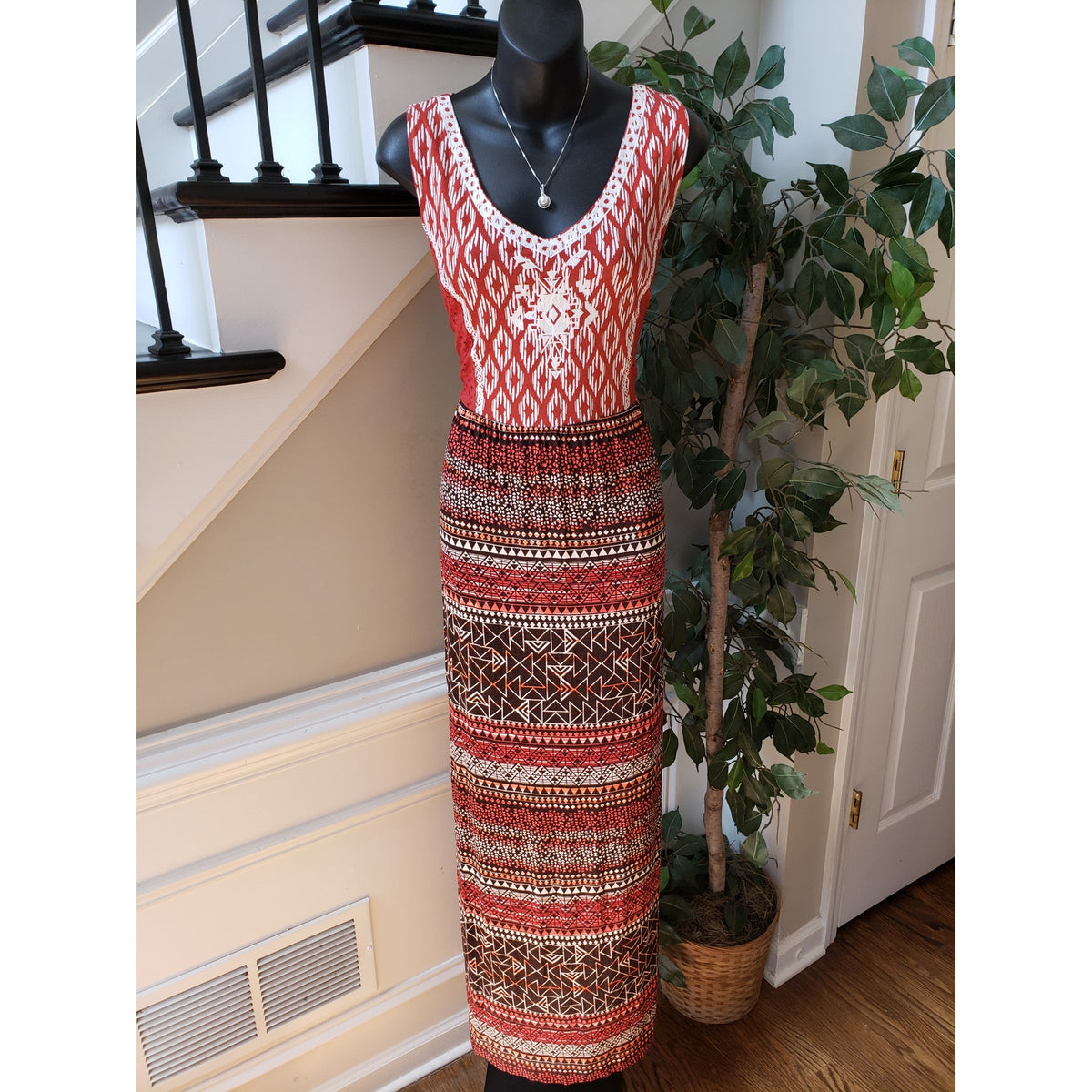 Spense Long Maxi Dress Womens XL Multi Geo Print Sleeveless Embroidered V Neck