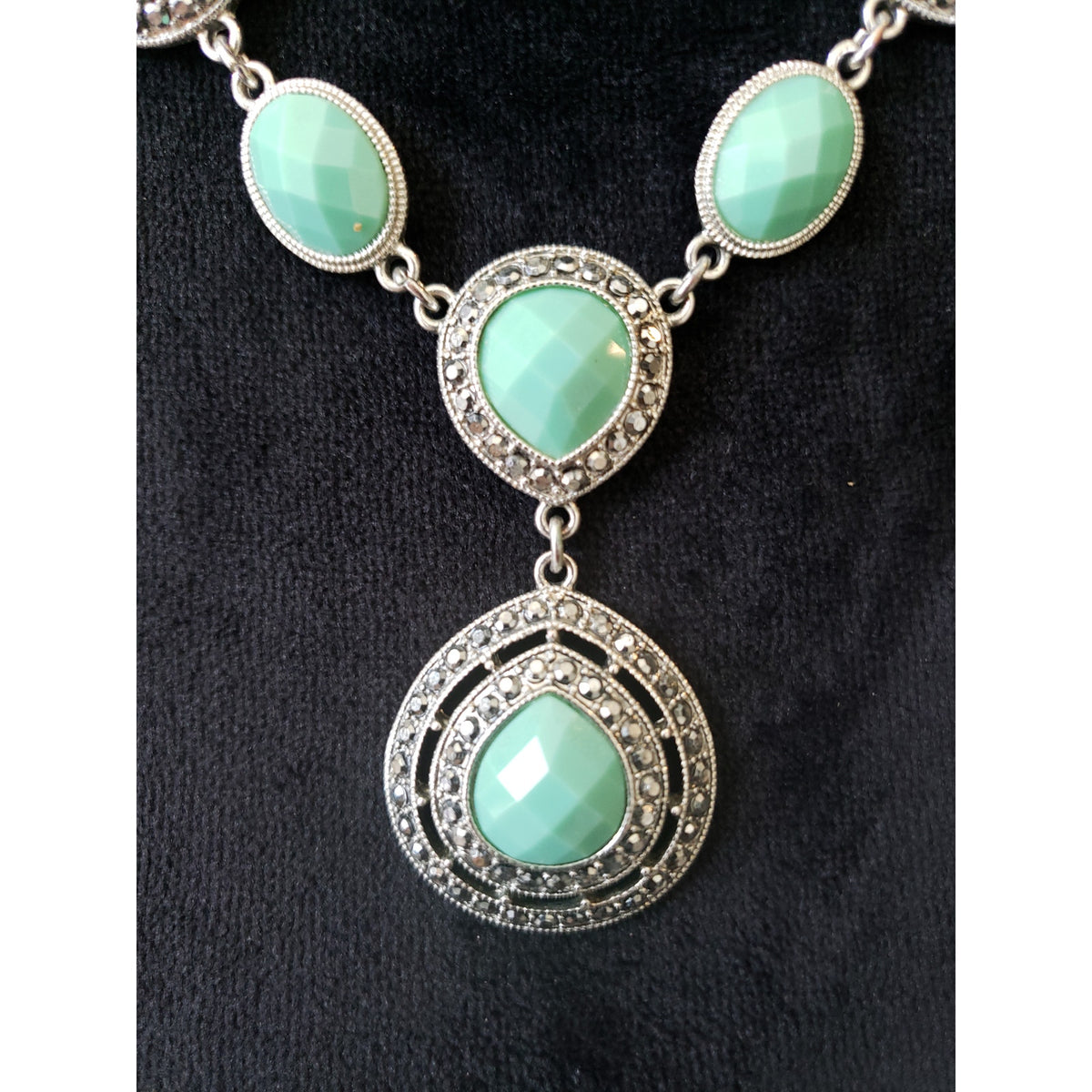 Womens Fashion Green Teardrop Enamel Y-shaped Lariat Party Wear Necklace Jewelry