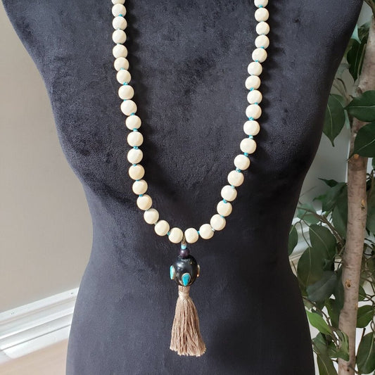 Women Fashion Natural White Jade Buddha Beads Tassel Necklace with Lobster Clasp