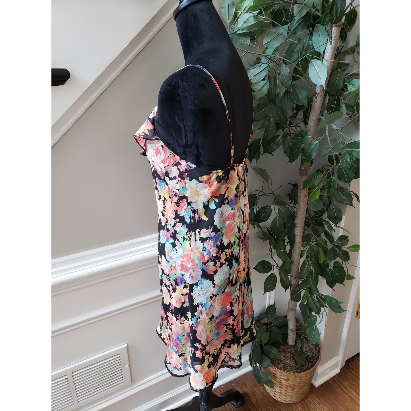 Mimi Chica Sheer Dress Womens Medium Black Floral Lined Ruffle Spaghetti Strap