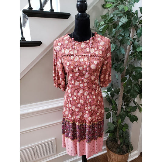 Knox Rose Women Multicolor 100% Rayon Round Neck Half Sleeve Knee Length Dress M