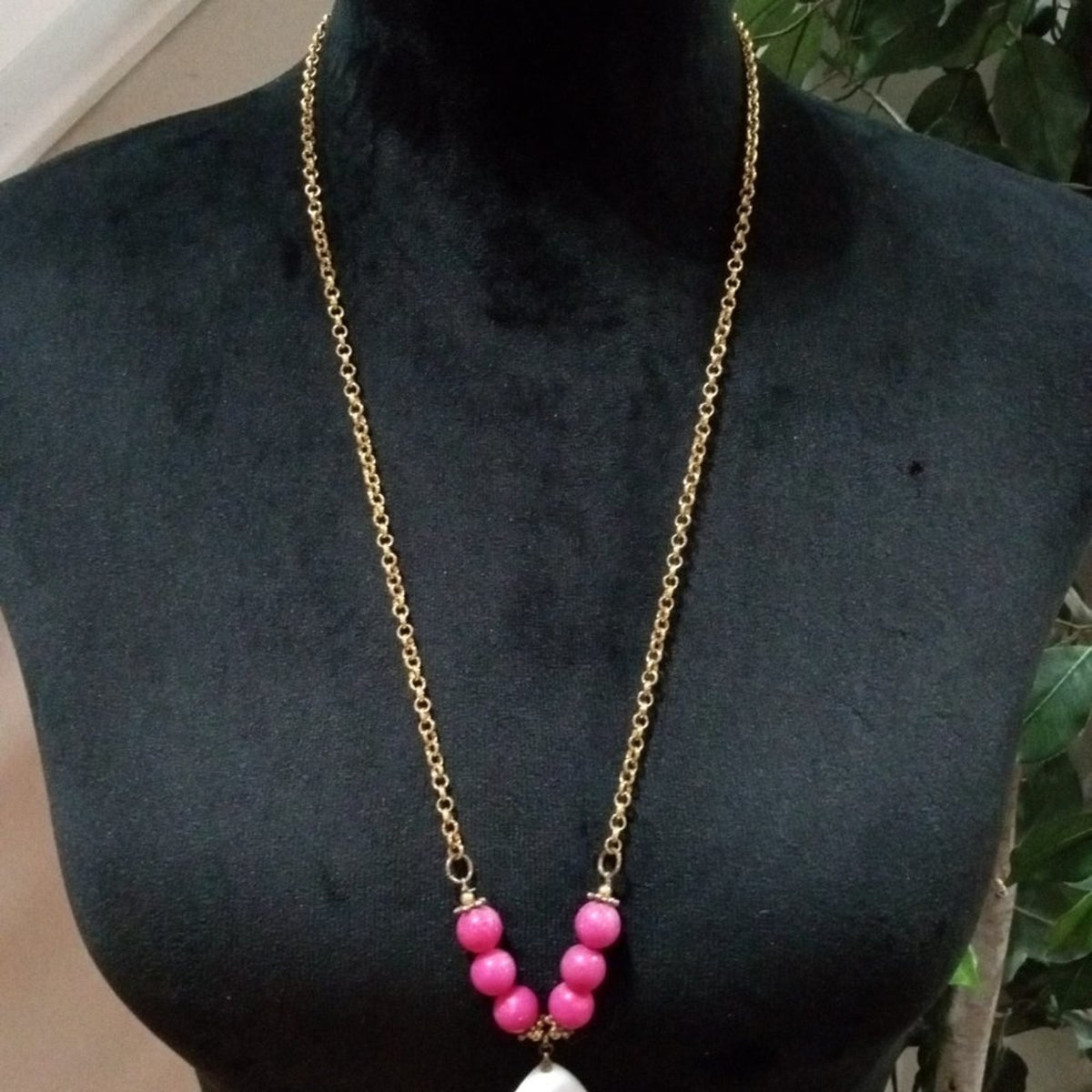 Womens Fashion Chunky Freshwater Pearl Pendant Beaded Necklace w/ Lobster Clasp