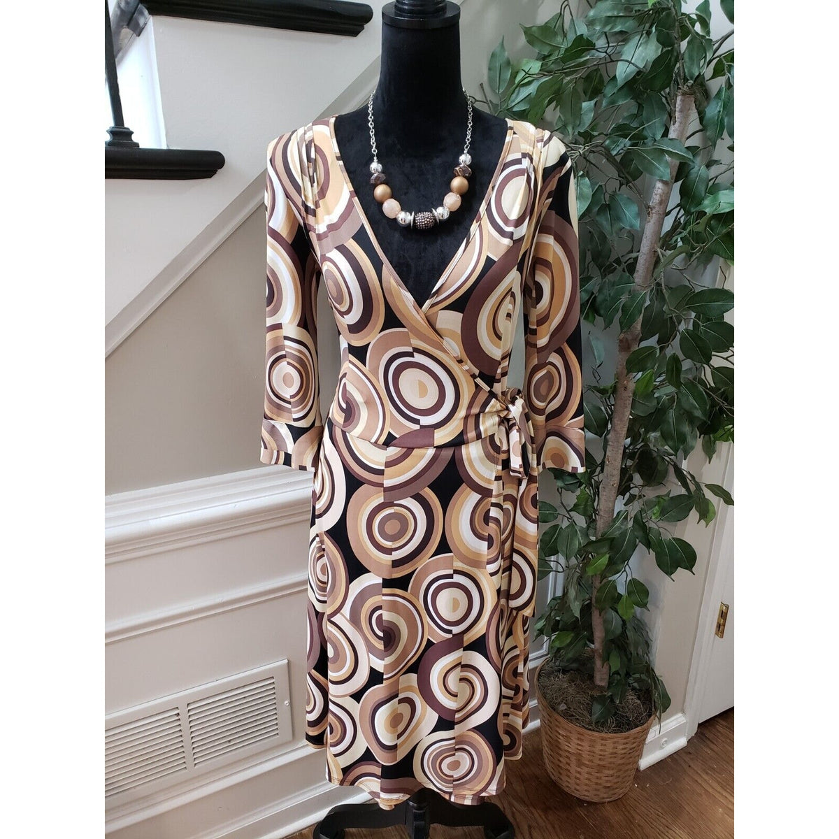 Bisou Bisou Women's Multicolor Polyester Wrap 3/4 Sleeve Knee Length Dress 8