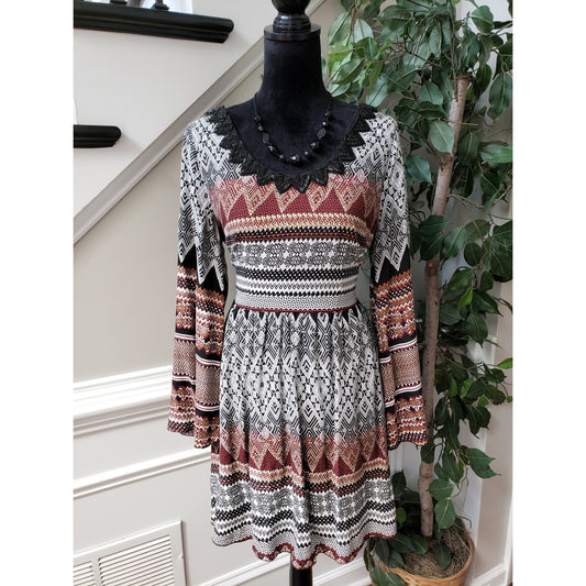 Alya Sheath Dress Women's Medium Multi Boho Aztec Bell Sleeve Beaded Scoop Neck