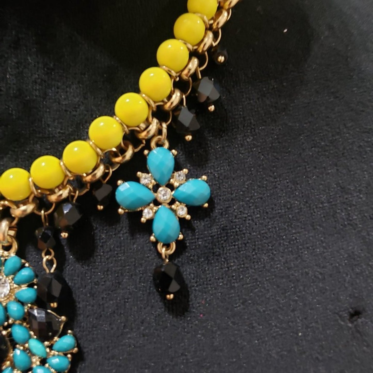 Womens Berrys Bold Colored Cabochon Statement Bib Necklace with Lobster Clasp
