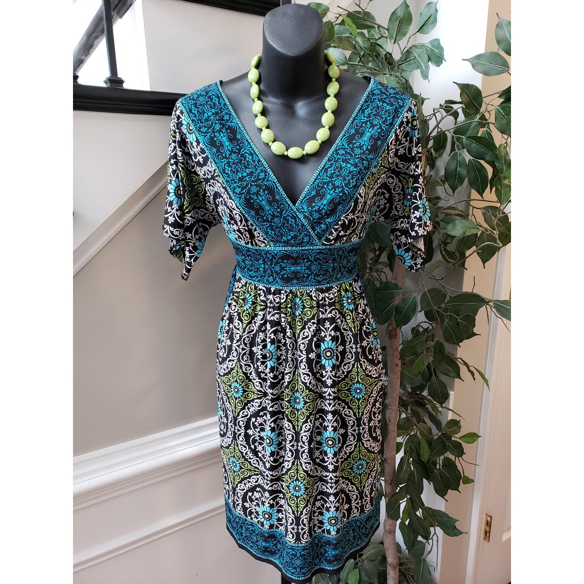 London Times Wrap Dress Women 4 Multi Floral Pleated Pockets Short Sleeve V Neck