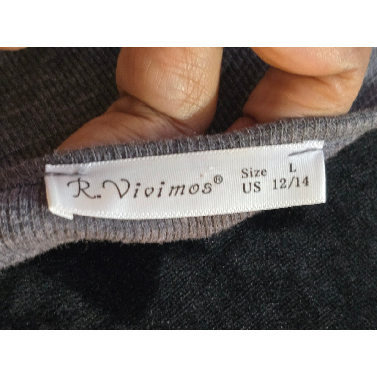 R Vivimos Knit Dress Women's Size Large Gray Solid Long Sleeves Crew Neck