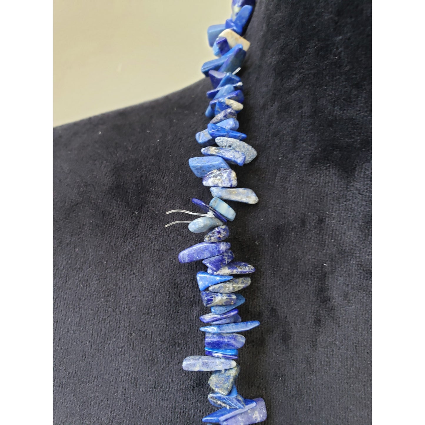 Womens Fashion Tribal Blue Lapis Lazuli Gemstone Beaded Chip Necklace Jewelry