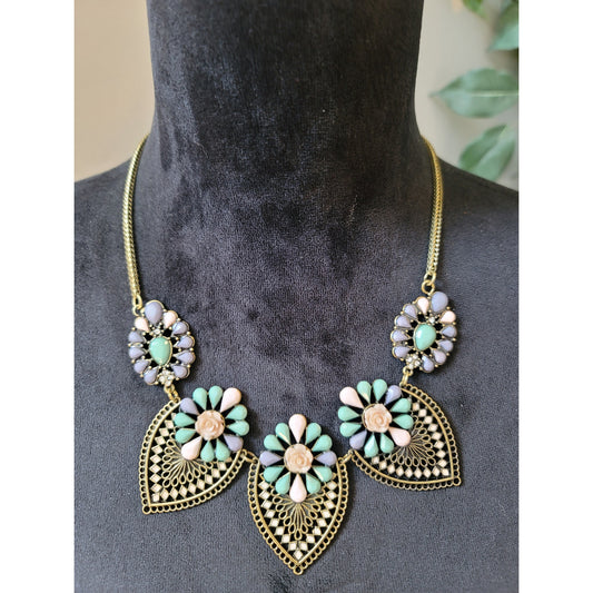 Women's Floral Statement Necklace With Lobster Clasp Lock And Gold Chain Design