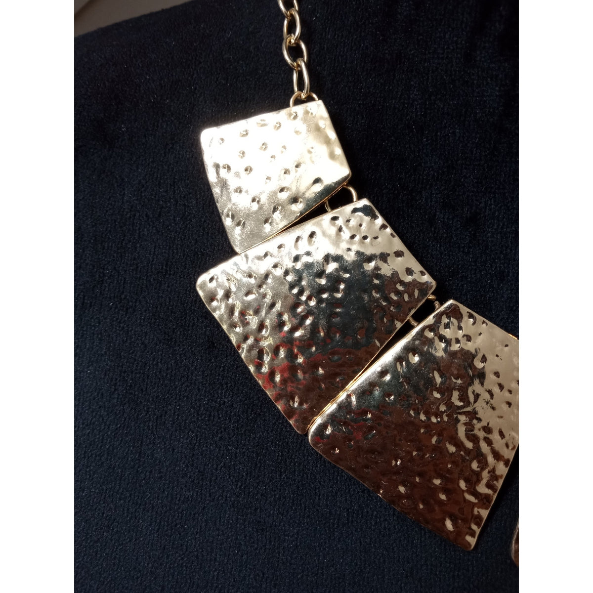 Hammered Gold Tone Geometric Statement Bib Necklace Modern Chunky Collar Chic