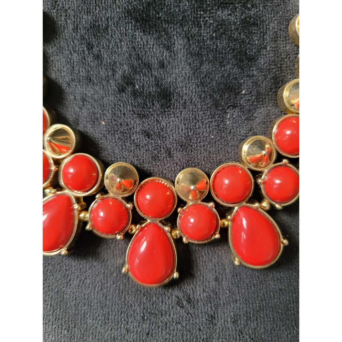 MIKA Gold Chain Necklace Red Teardrop Bead Bib Statement Jewelry Lobster Clasp