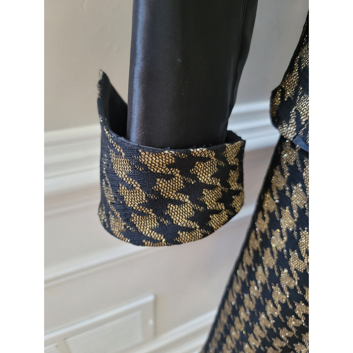 EY Boutique Skirt Suit Women's SZ 16 Black/Tan Houndstooth Fully Lined Fold Cuff