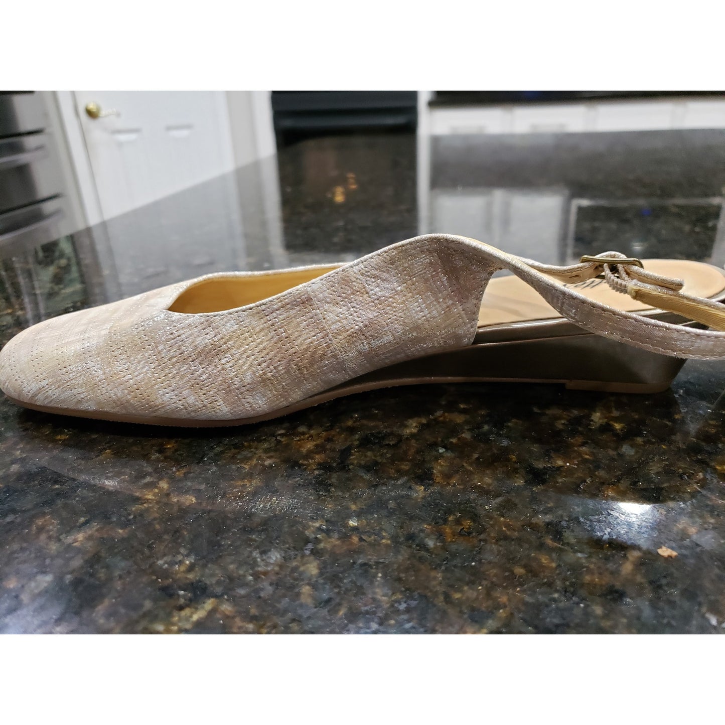 Trotters Lenore Pump Women Beige Leather Wedge Heel Adjustable Strap Buckle 12N