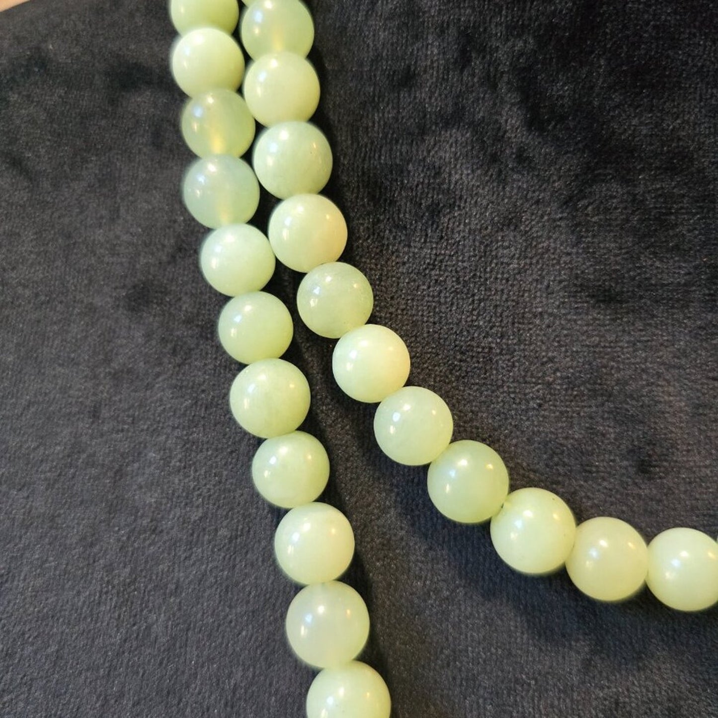 Womens Fashion Green Okenite Round Bead Mala Necklace Mantra Chant