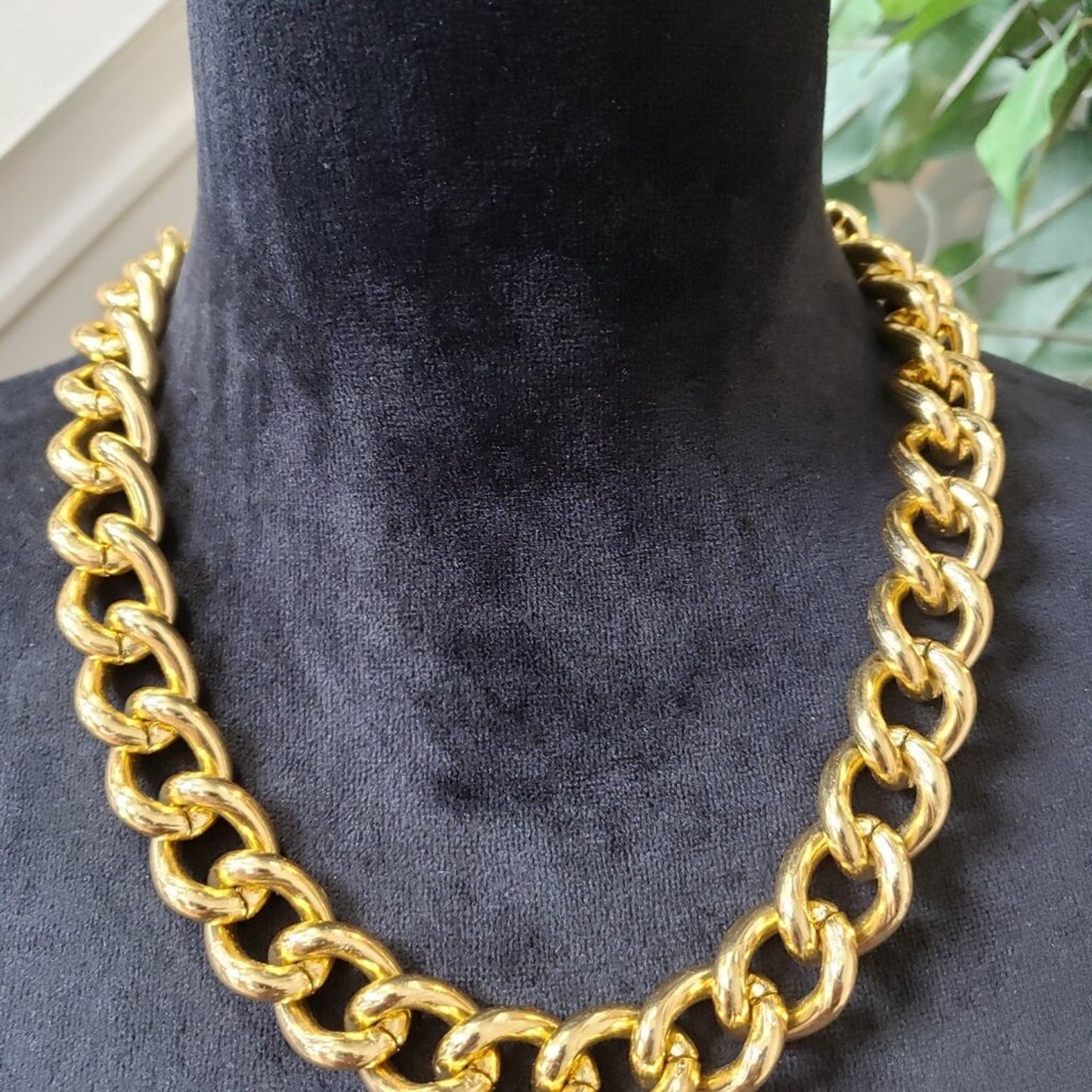 Womens Fashion Gold Tone Chunky Chain Necklace Jewelry with Lobster Clasp