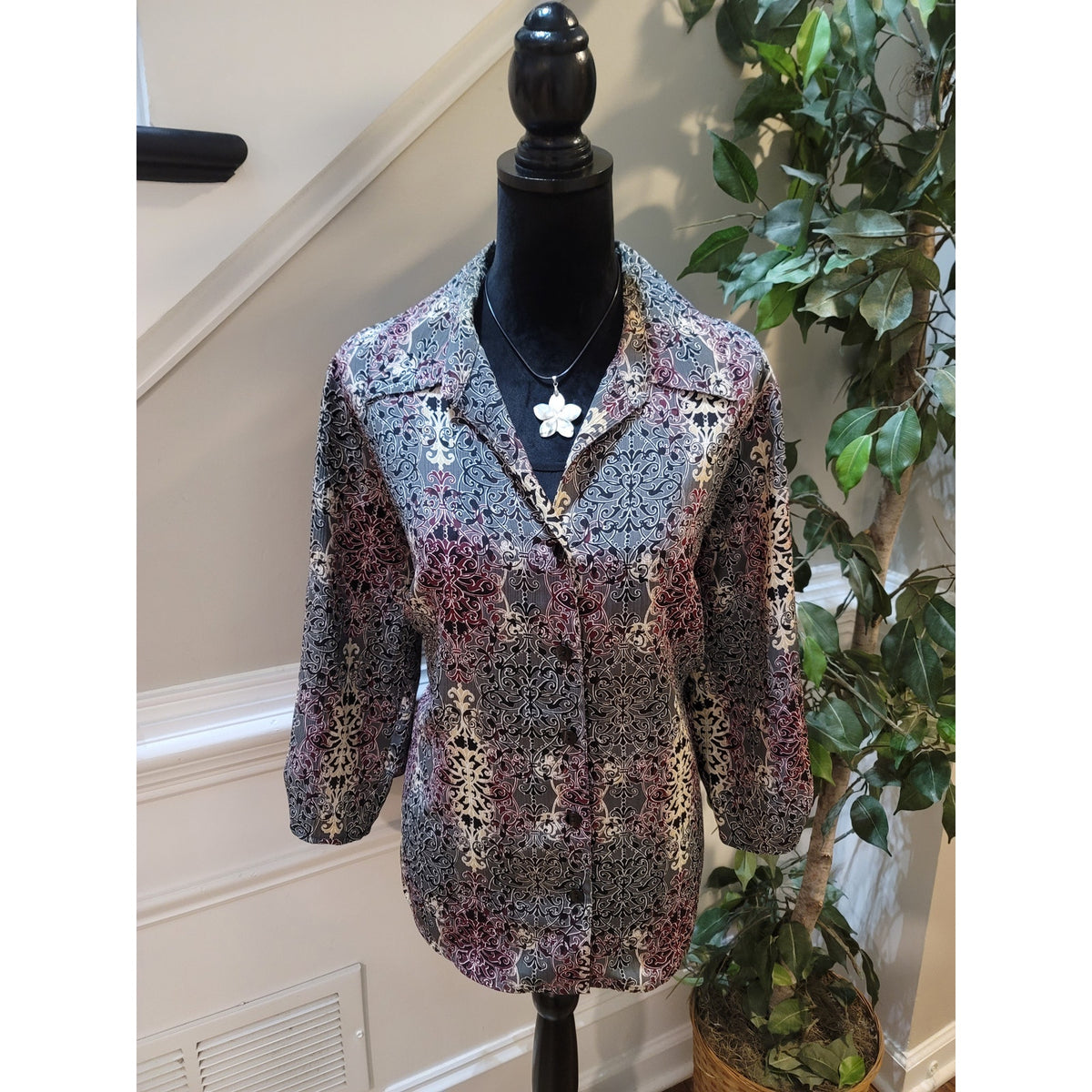 George Blouse Top Women's SZ 2X Multicolor Damask Button Up Collar Long Sleeves