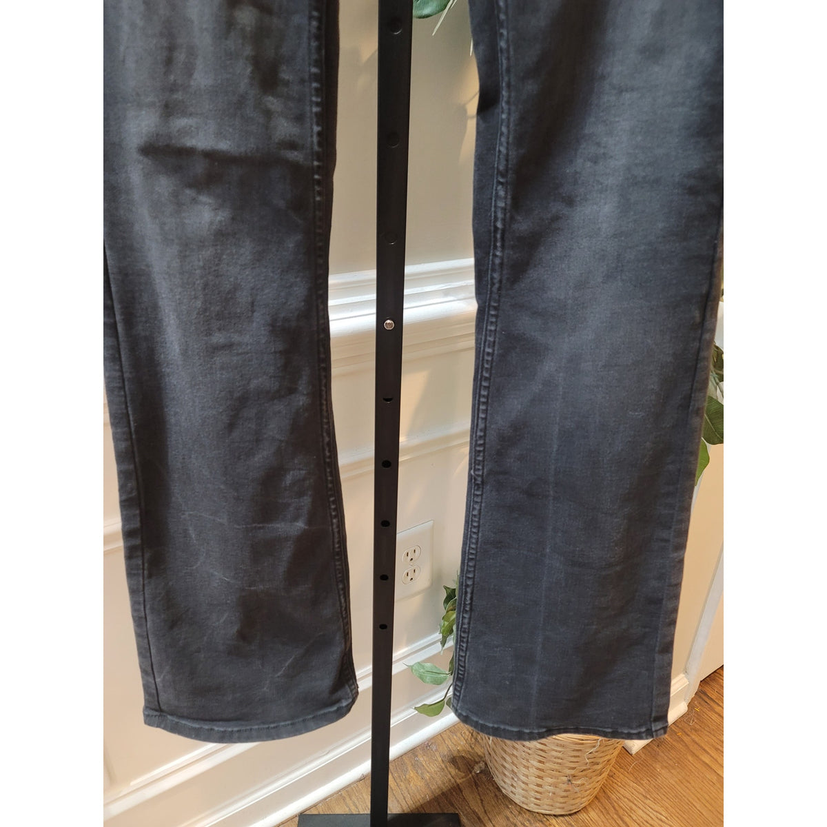 Free People We The Free Flare Jeans Women's Size 27 Black Denim Pull On Wide Leg