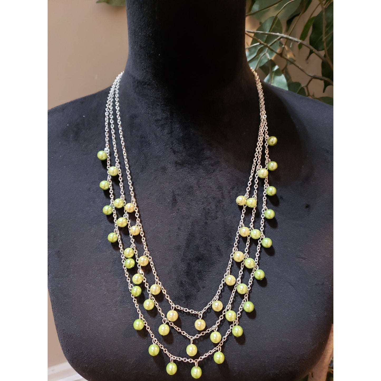 Women 3 Layered Silver Tone Green Faux Pearl Drippy Statement Necklace Jewelry