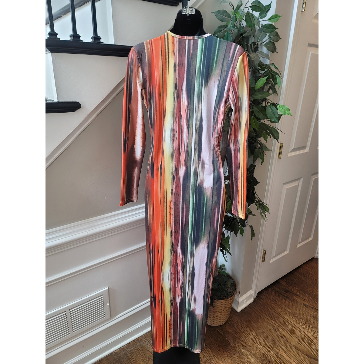 Maxi Dress Women's Size Large Multicolor Polyester Tie & Diye Long Sleeves